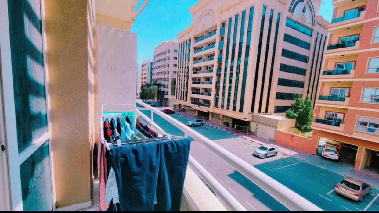 Dxb Hostel Near Adcb Metro Station Dubai Dış mekan fotoğraf